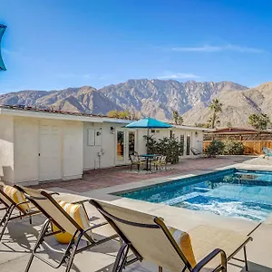 chic-mt-view-home-4min-to-downtown-fully-loaded.palm-springs-ca-hotels.com/